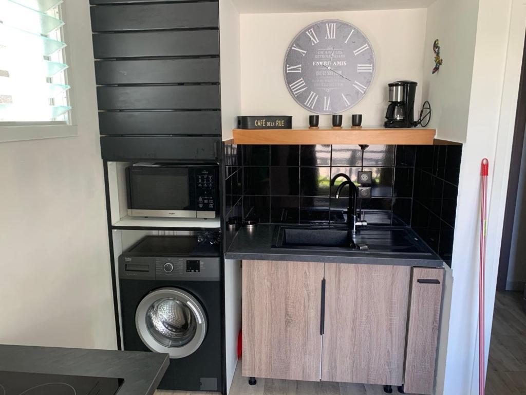 Le Loft Manganao Apartment Сен Франсоа Екстериор снимка